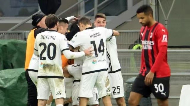 阿森纳主场憾平利物浦,枪手错失登顶良机