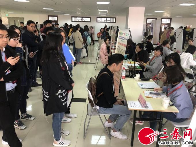  卡昂大学设立足球管理专业，校企合作输送专业人才  